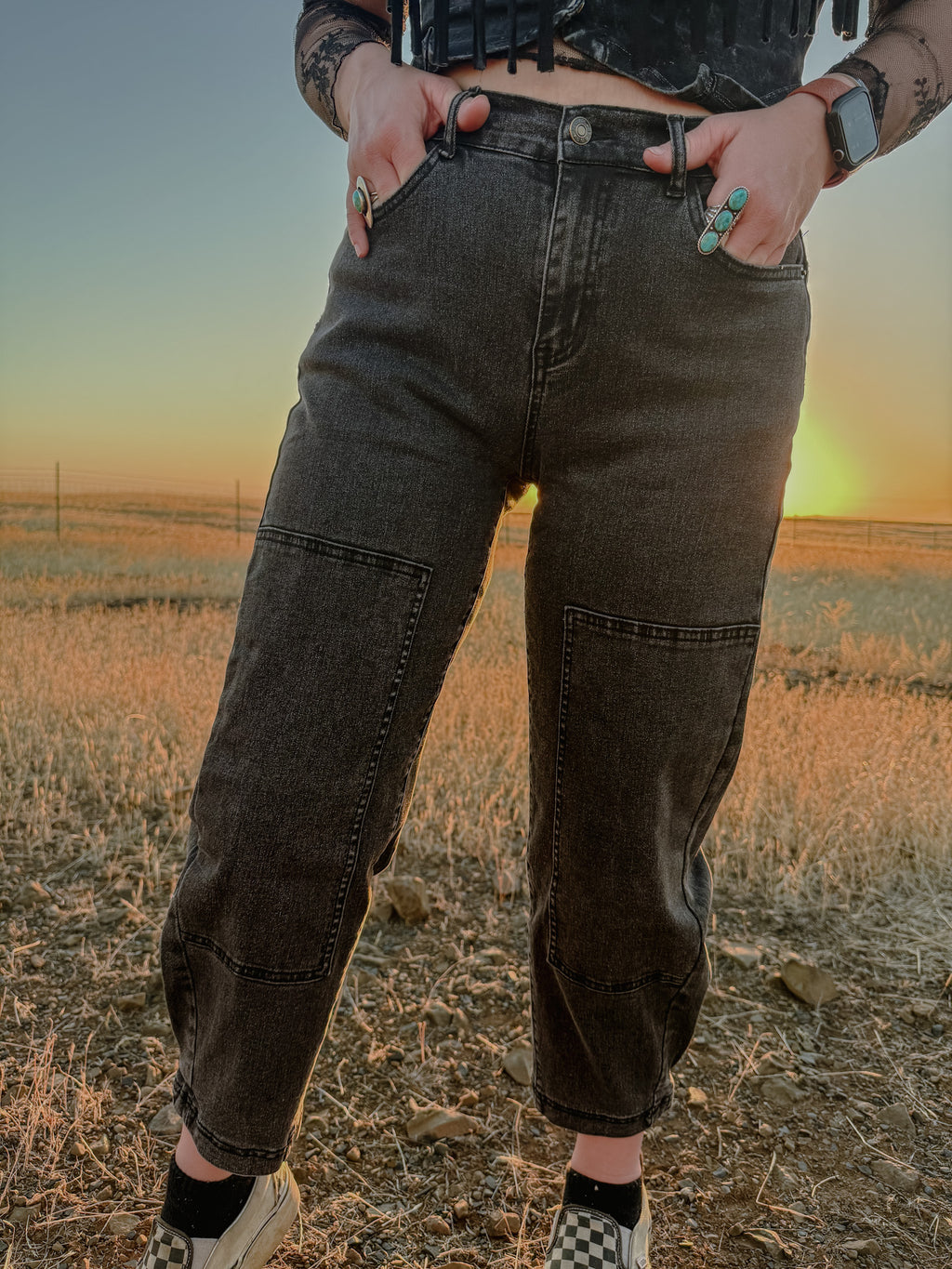 Black Barrel Jeans